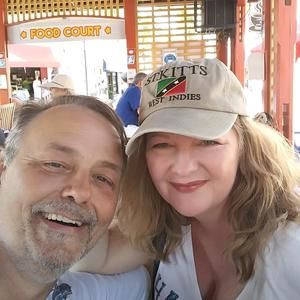 Meet your Posher, Maria